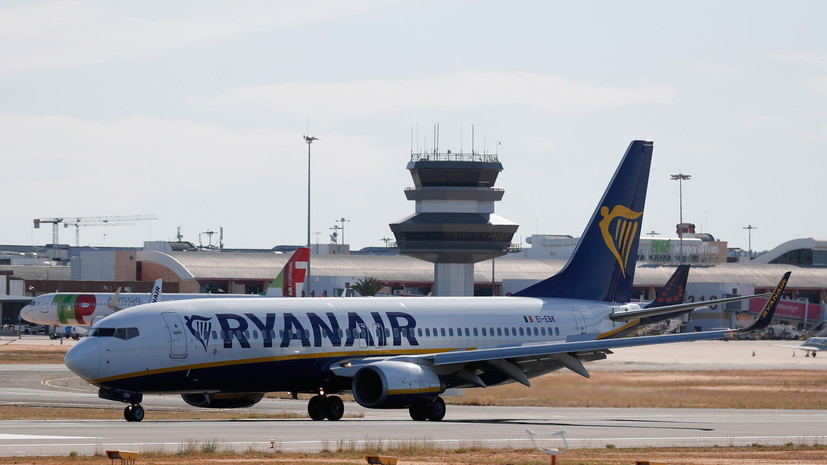 В сети появилась расшифровка переговоров пилота Ryanair с диспетчером