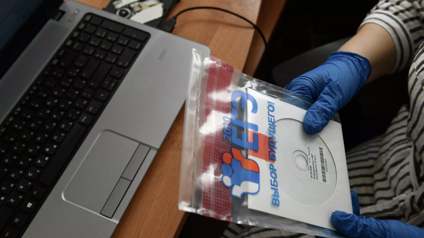 Глава Рособрнадзора рассказал, как сдавал пробный ЕГЭ по русскому языку