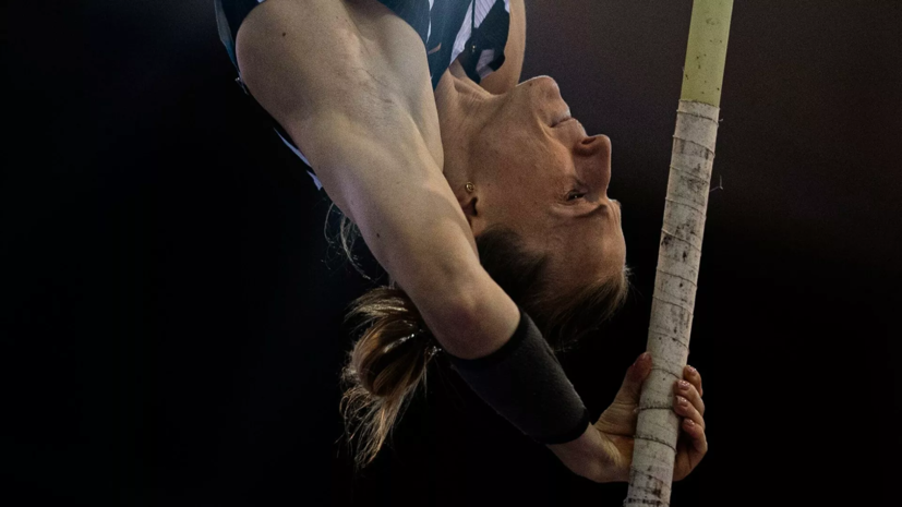 Прыгунья с шестом Сидорова стала седьмой на этапе Бриллиантовой лиги в Дохе