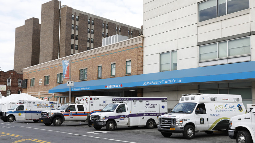 В США выявили минимальное суточное число случаев COVID-19 с марта 2020 года