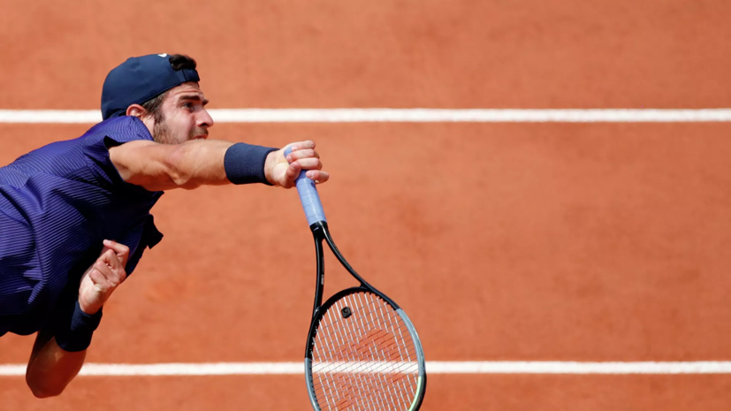 Кафельников заявил, что Хачанов должен был проходить Нисикори на «Ролан Гаррос»