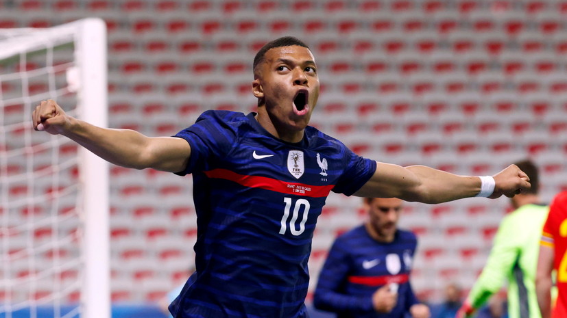 Гол Мбаппе помог сборной Франции по футболу разгромить Уэльс