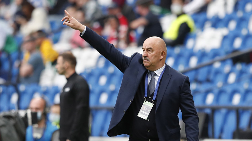 Черчесов высказался об игре Баринова на позиции правого центрального защитника