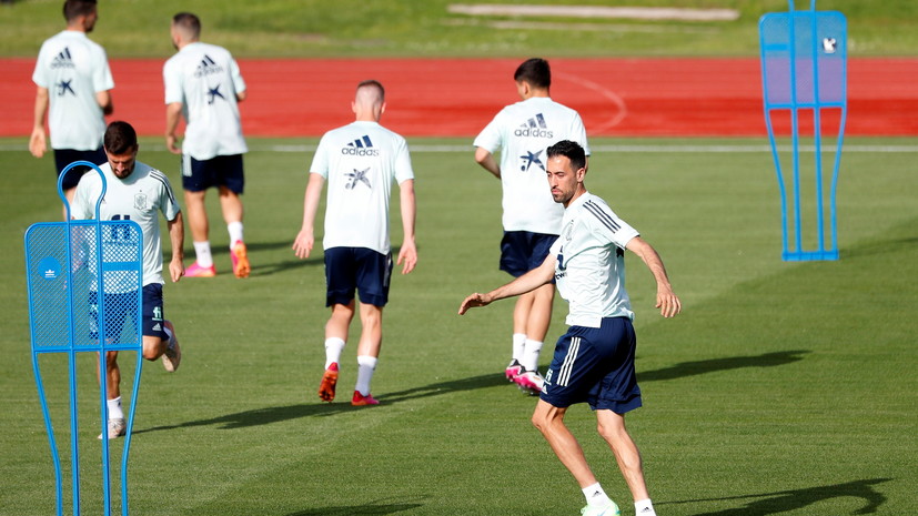 Источник: сборная Испании по футболу вакцинируется перед стартом Евро-2020