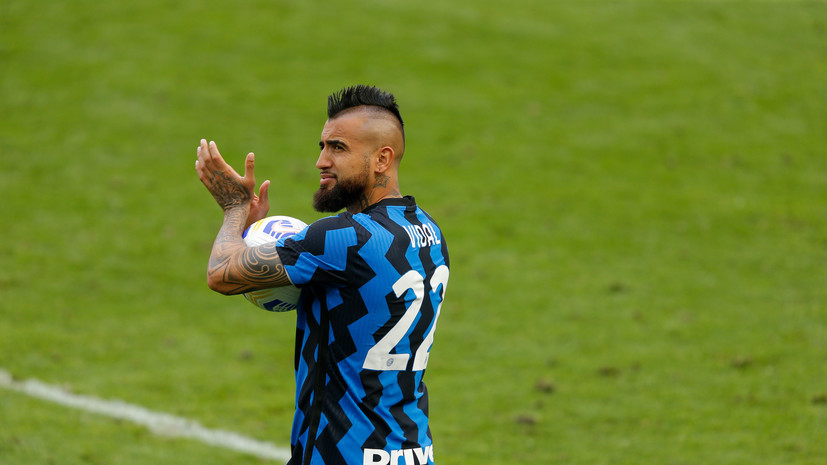 СМИ: «Зенит» интересуется футболистом «Интера» Видалем