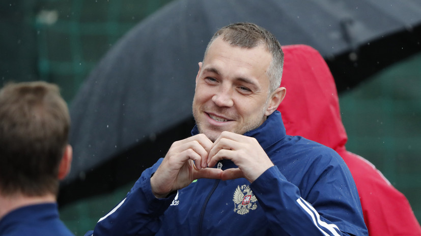 Слуцкий сравнил чувство юмора Дзюбы и Азара