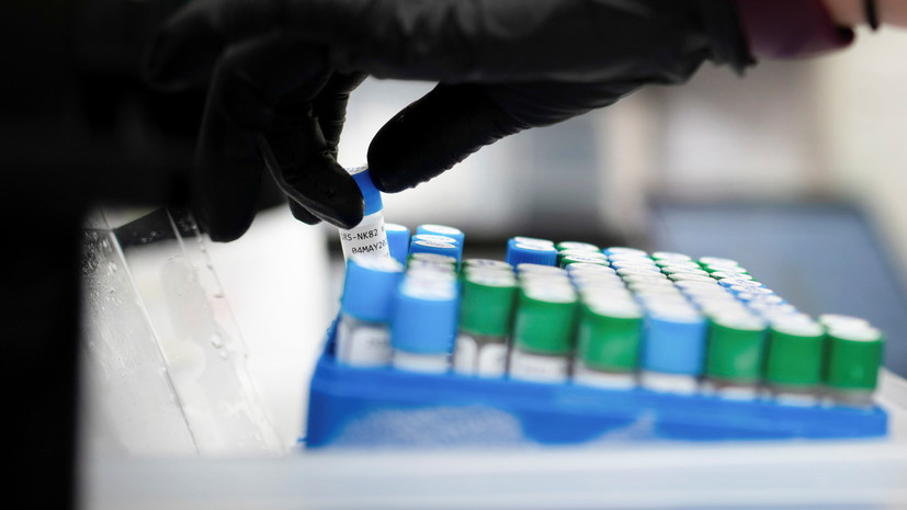 У двух пассажиров круизного лайнера в США выявили COVID-19