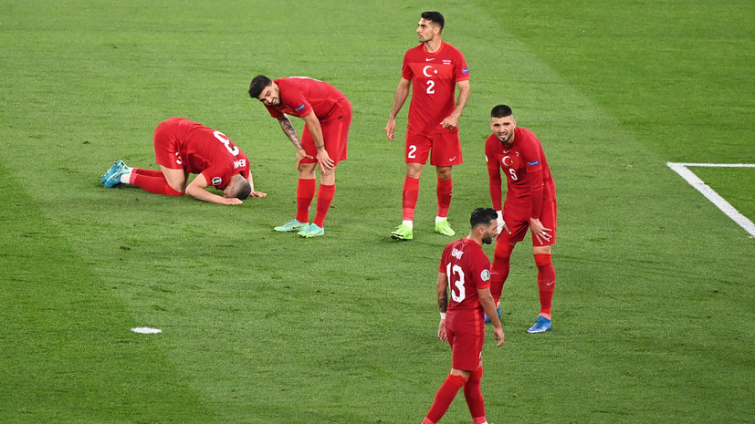 Турция проиграла семь из семи стартовых матчей на Евро и ЧМ