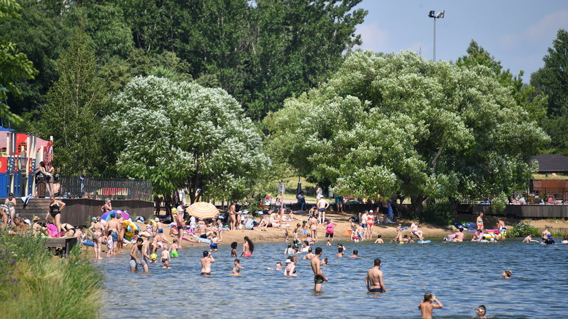 Врачи предупредили об опасности купания в непроверенных водоёмах