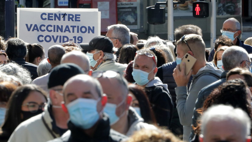 Более четверти населения Франции полностью вакцинированы от COVID-19
