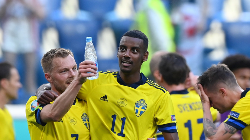 Исак признан лучшим игроком матча Евро-2020 Швеция — Словакия