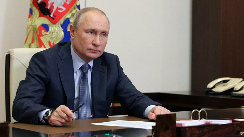 Путин призвал объединить усилия для повышения доходов россиян