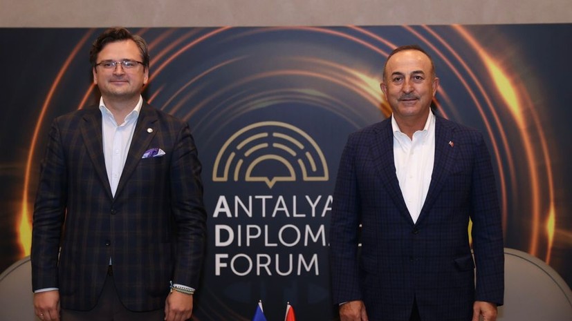 Дипломаты Украины и Турции обсудили сотрудничество в Чёрном море