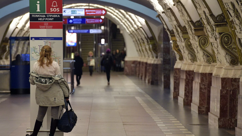 Движение на участке второй линии метро в Петербурге восстановлено