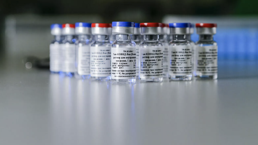 Главный внештатный терапевт Минздрава высказалась о российских вакцинах от COVID-19