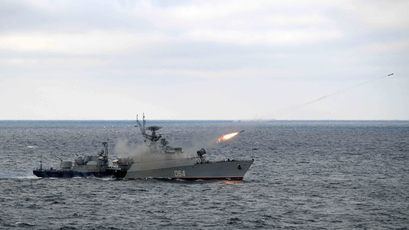 Корабли ЧФ провели учебные стрельбы в Чёрном море