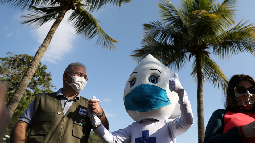В Бразилии за сутки зафиксировали более 62 тысяч случаев коронавируса