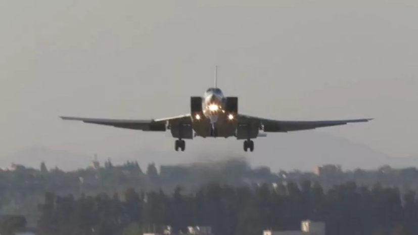 Два Ту-22М3 выполнили полёт над нейтральными водами Чёрного моря
