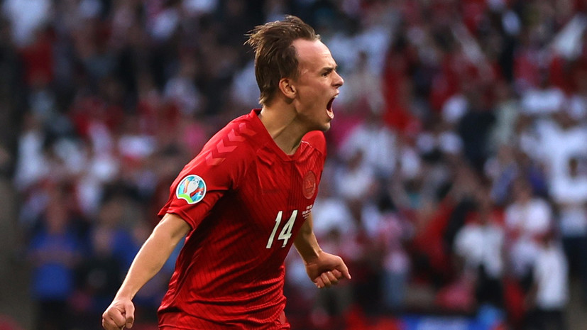 Дамсгор стал самым молодым датчанином, забившим гол в плей-офф Евро