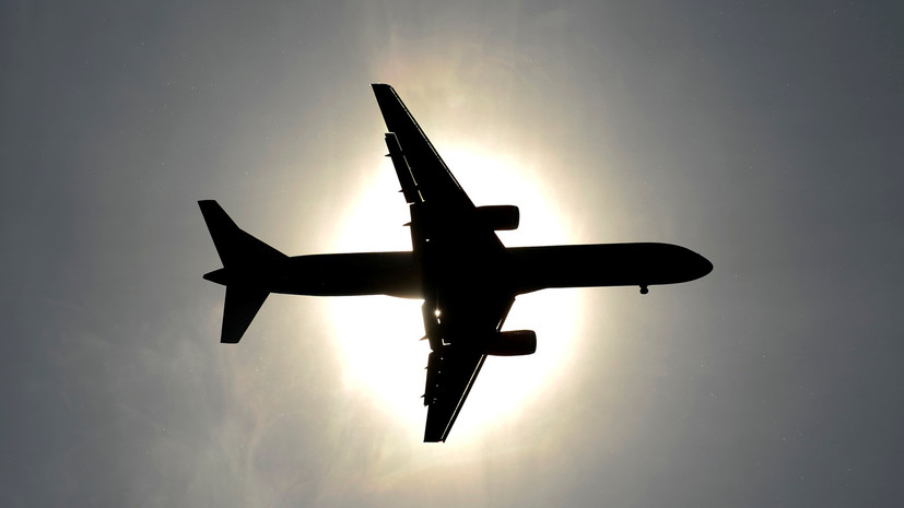 В США пассажира оштрафовали на $10 тысяч за отказ надеть маску