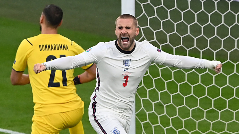 Шоу — первый в истории футболист «Манчестер Юнайтед», забивший в финале Евро