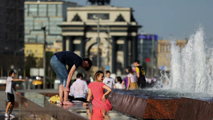 МЧС предупредило о сильной жаре в Москве