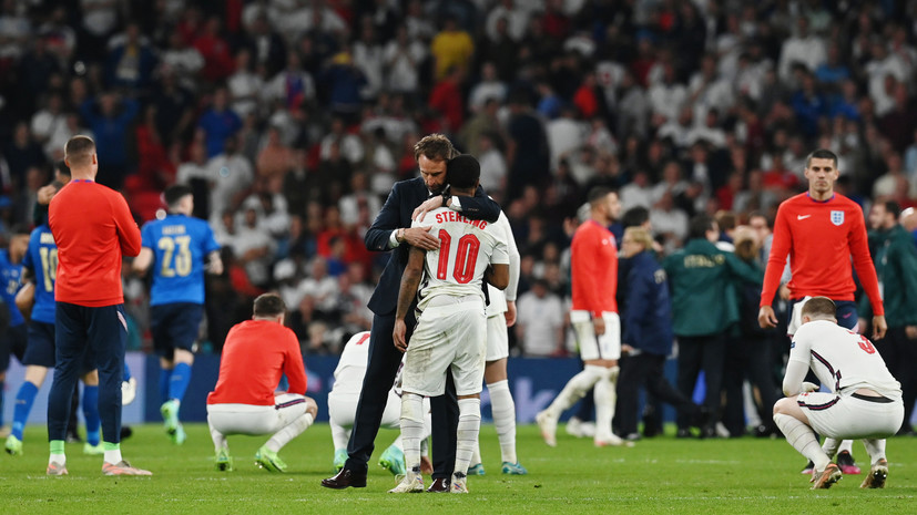 В сборной Англии отреагировали на расистские оскорбления в адрес игроков после финала Евро