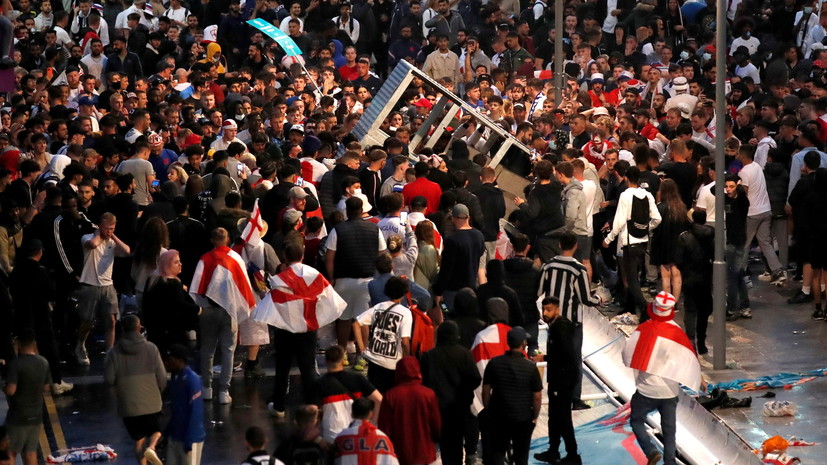 Захарова отреагировала на беспорядки в Лондоне в день финала Евро-2020