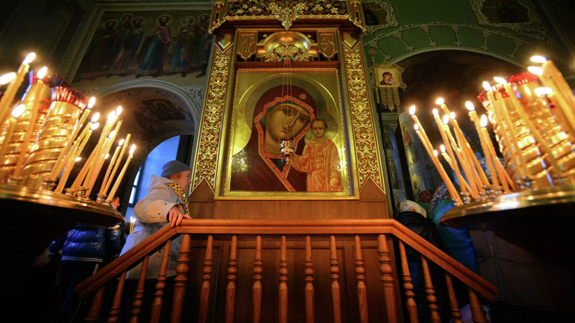 В Казани провели церемонию освящения собора Казанской иконы Божией матери