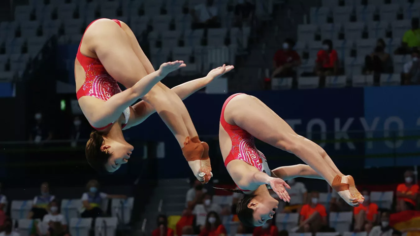 Ши Тинмао и Ван Хань стали олимпийскими чемпионками в синхронных прыжках в воду