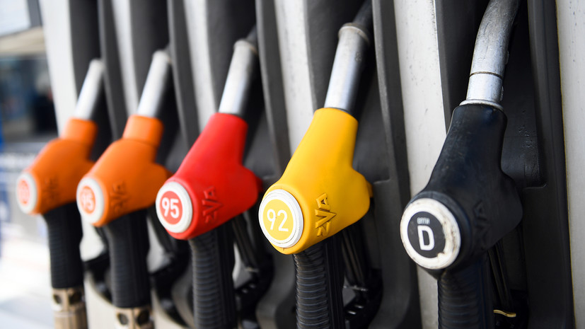 Минэнерго предложило выпустить поручение о запуске процедуры запрета экспорта бензина