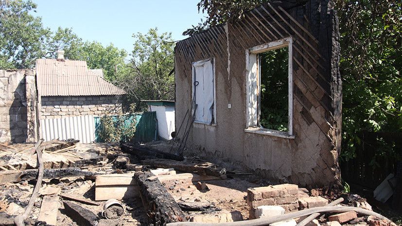«Обломками засыпало»: попавшую под завал во время обстрела Горловки семью спасли соседи