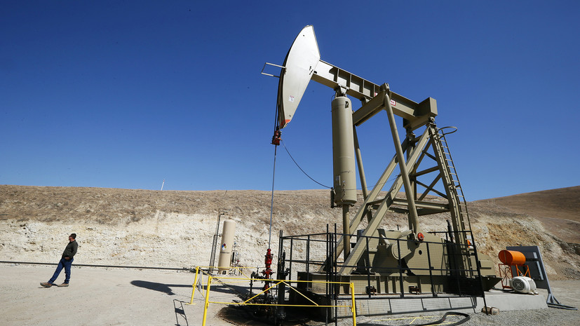 Цена нефти Brent опустилась ниже $70 за баррель
