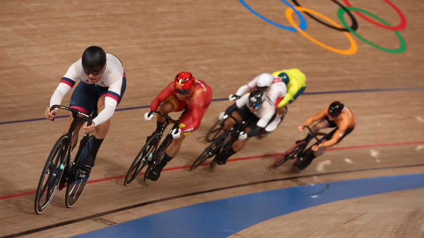 Российский велогонщик Дмитриев напрямую вышел в четвертьфинал ОИ в кейрине