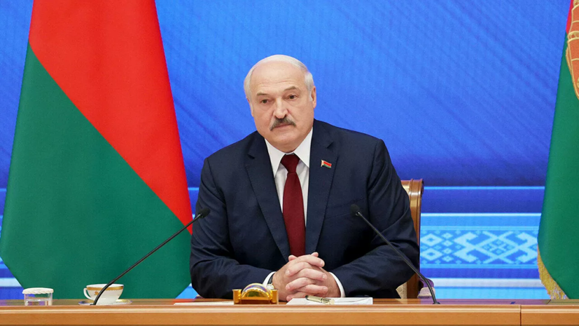 «Большой разговор» с Лукашенко длится более восьми часов