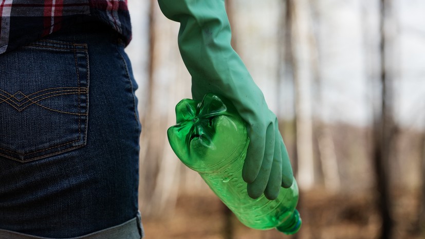 Волонтёры приступили к уборке мусора на территории Арктики