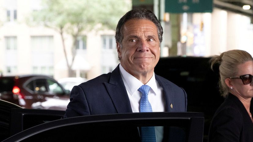 Губернатор штата Нью-Йорк заявил об уходе в отставку на фоне скандала