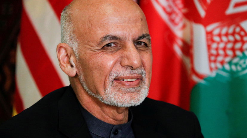 TOLOnews: афганское посольство в Таджикистане просит Интерпол задержать Гани за хищение