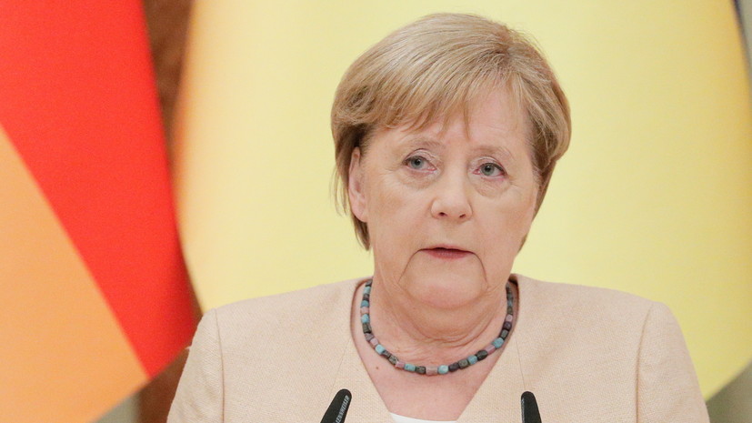 Меркель пригрозила России возможными санкциями из-за «Северного потока — 2»