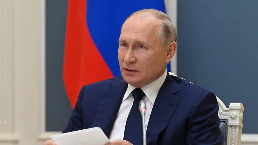 Путин заявил, что в 2022 году пенсии будут проиндексированы выше инфляции