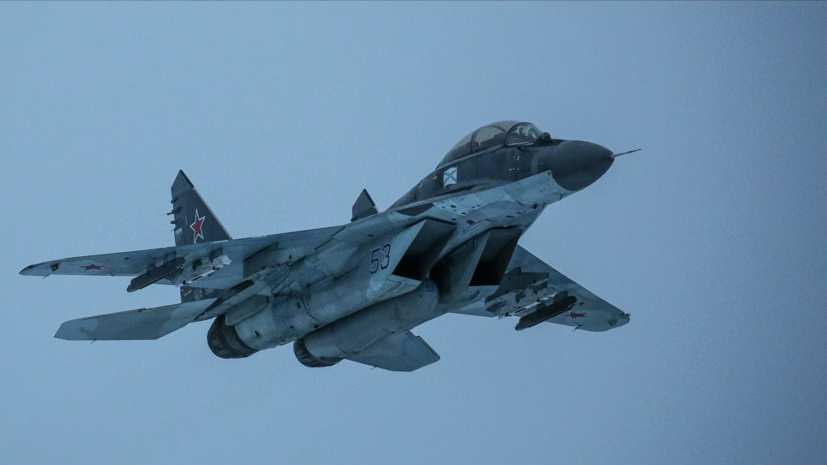 Военные самолёты сели на трассу в Воронежской области в ходе учений