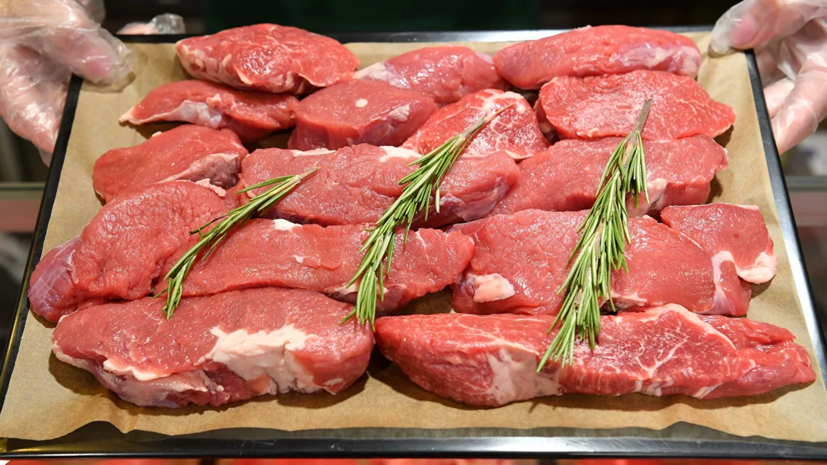 Специалист по мясным продуктам рассказал, как выбирать качественный товар