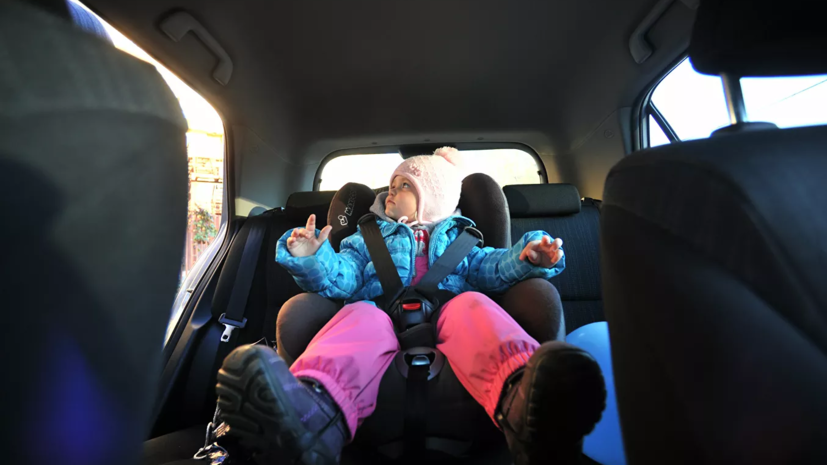 Автоэксперт Кадаков рассказал о мерах безопасности для детей в транспорте и на дороге