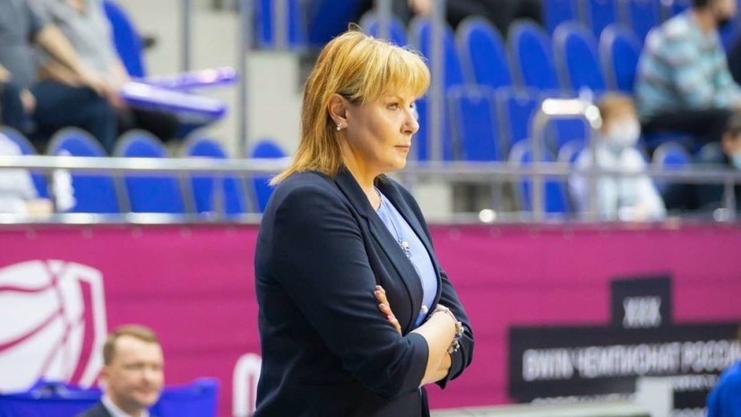 Первая в мире женщина — тренер мужской баскетбольной команды высказалась о своём назначении