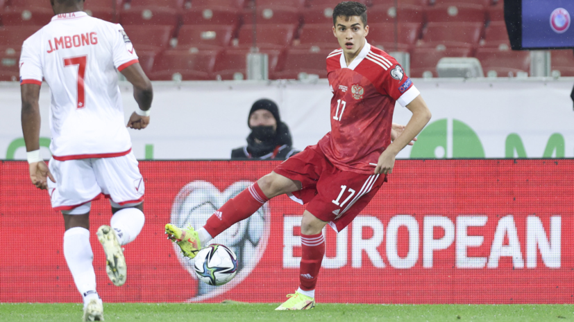 Мхитарян оценил решение Захаряна выступать за сборную России