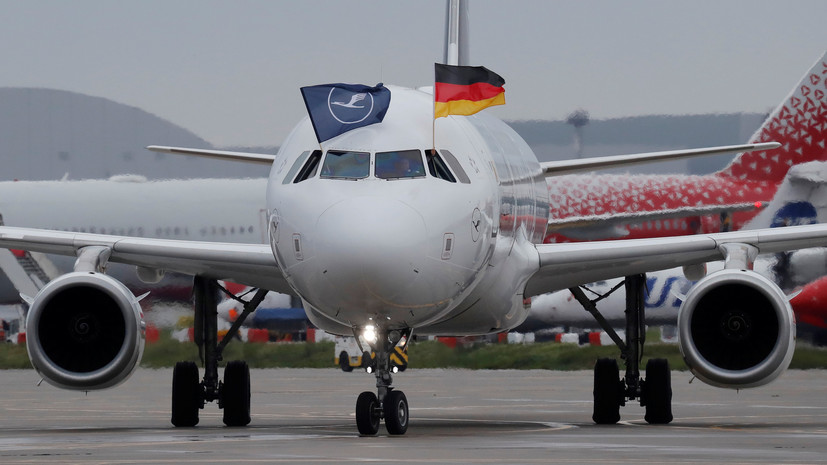 Самолёт сборной Германии совершил аварийную посадку в Эдинбурге