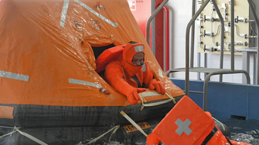 Экипаж подлодки «Колпино» ЧФ отработал аварийный выход с глубины