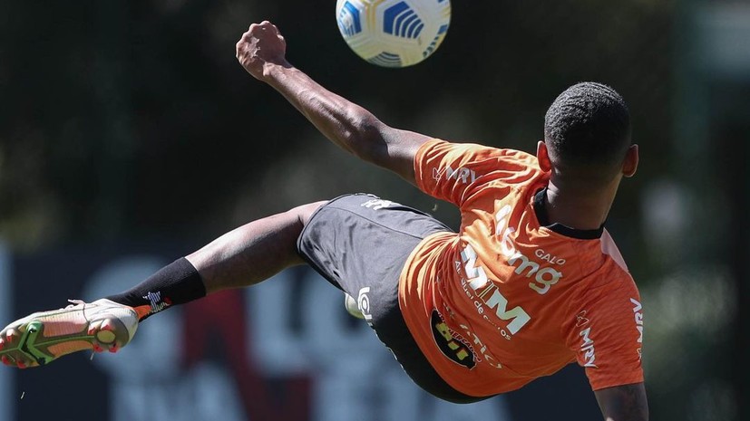 Агент нападающего «Атлетико Минейро» Савио прокомментировал слухи о предложении ЦСКА