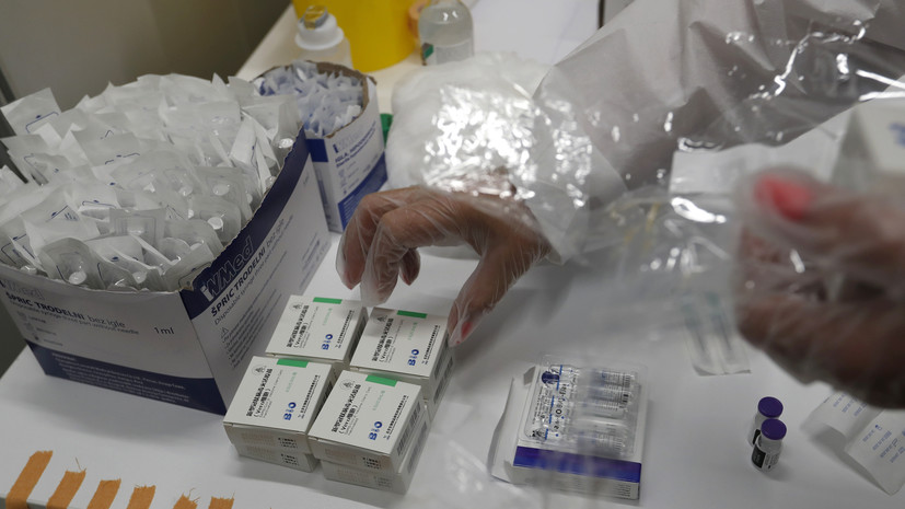 Сербия произвела 545 тысяч доз российской вакцины «Спутник V»