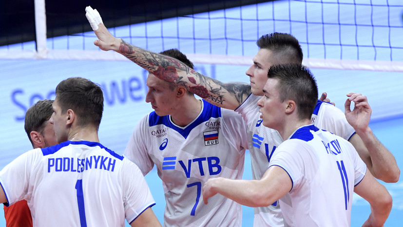 Российские волейболисты обыграли Украину и вышли в 1/4 финала ЧЕ